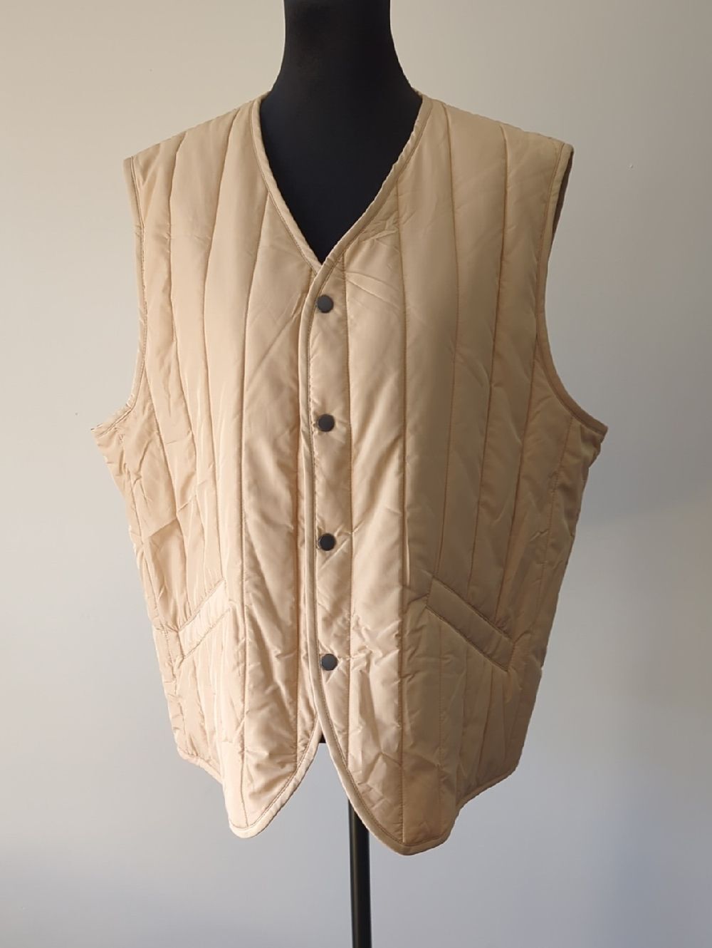 Saks Fifth Avenue Quilted Tan Button-Front Vest Size XL